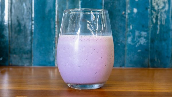 Vanilla-BlueBerry Milkshake